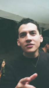 Hombre Que Imita A Shakira Bailando