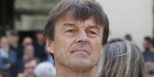 Nicolas hulot ne semble cependant pas voir la voiture électrique comme une alternative principale et préconise systématiquement l'utilisation des transports en commun. Le Riche Patrimoine Automobile De Nicolas Hulot Le Point
