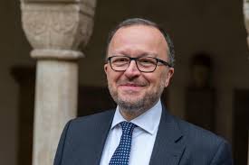 British Museum's missing artefacts were kept secret for 8 months