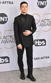 Bilson wanted to celebrate her old pal's massive success after winning a plethora of awards for starring as freddie mercury in bohemian rhapsody. Rachel Bilson Shares Throwback Photo With Former Classmate Rami Malek People Com
