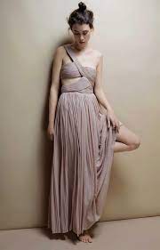 Chloe Fashion Gowns Dresses Astrid Berges Frisbey