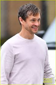 Hugh dancy is joking about wife claire danes ' past fling. Claire Danes Shows Off Tiny Baby Bump While Out With Hugh Dancy Photo 4085107 Claire Danes Hugh Dancy Pregnant Celebrities Pictures Just Jared