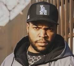 Who is the better west coast legend, Ice Cube or Snoop Dogg?