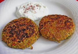 Gemusefrikadellen Mit Krauterquark Chefkoch Lebensmittel Essen Frikadellen Rezepte