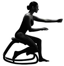 If you are wondering how to sit in a kneeling chair, it does take a little adjustment but the kneeling chair benefits are totally worth making the change. Finding A Good Ergonomic Kneeling Chair 3goodones Com