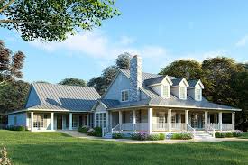 In addition to adding outdoor beauty to a home design, they. Farmhouse Style House Plan 6 Beds 4 Baths 3437 Sq Ft Plan 923 22 Houseplans Com