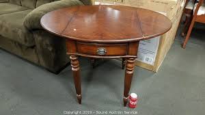 Chris madden's upcoming home furnishings collection at jcpenney has the retailer's executives hoping for as much as a 20% gain in jcpenney home collection sales, now at about $1.5 billion. Sound Auction Service Auction 07 09 19 Shaw Bowyer Others Multi Estate Auction Item Beautiful Chris Madden Mahogany Drop Leaf Table