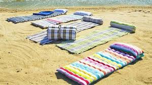 30 Poufs De Jardin Et Coussins De Sol Deco Coussins De Sol Matelas De Plage Pouf