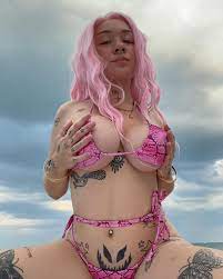 Arctic woman's (@arctic_woman) / X