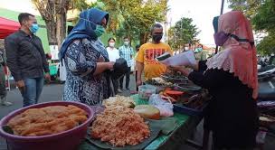 Zams herbal menyediakan bawang putih tunggal dengan biasa yang terjangkau. Night Market Tuai Kontroversi Begini Pembelaan Sekda Sragen