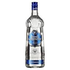 Wodka gorbatschow is a leading german vodka brand. Gorbatschow Wodka Gorbatschow 37 5 Vol 1 00 L Flasche Metro