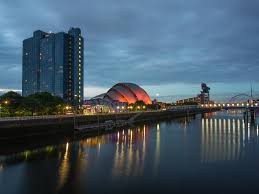 Glasgow is a city in scotland. Business Hotel Mit Pool Crowne Plaza Hotel Glasgow