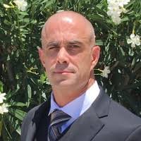 Victor Stout's Instagram, Twitter & Facebook