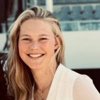 Caroline Binder's Instagram, Twitter & Facebook