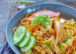 200 gram mie kuning kering, rebus dalam air. Resep Terenak Mie Aceh Rebus