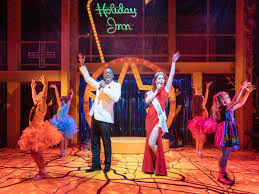 Ian Carlyle, Imelda Warren-Green, Lily Mae Denman and Mean Girls (c) Manuel  Harlan