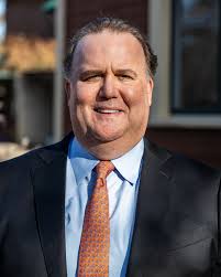 Jay Murray's Instagram, Twitter & Facebook