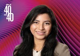 Binish Khan's Instagram, Twitter & Facebook