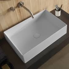 small vessel sinks nameek's