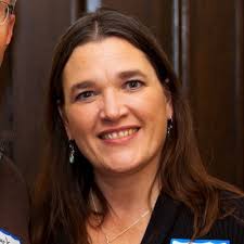 Shirley Erstad (@ShirleyErstad)