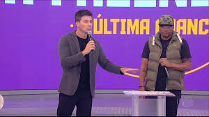 Maybe you would like to learn more about one of these? Hora Do Faro Hora Do Faro Fernandinho Beatbox Pode Ganhar R 20 Mil Facebook
