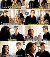 Theflash 1x08 Flash Vs Arrow Iris And Barry Talking About Oliver His Arms Are Like Twice The Size O Flash Funny The Flash Grant Gustin Flash Crossover