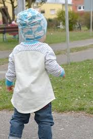 Nähe das raglanshirt bethioua mit den besonderen ärmeln. Gratis Schnittmuster Fur Kinder Raglanshirt Bethioua Mini Grossen 86 98