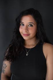 Nadiyah Abdullatif translates an excerpt from Sharon Paul in “The Rasta's  Song,” celebrating music, storytelling, and freedom in a small  neighbourhood. Read more in issue 46 of carte blanche, link in our