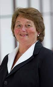 Eileen Jelinski's Instagram, Twitter & Facebook