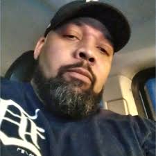 Club Annex: #DetroitPolice 3rd Precinct at The Annex with several females  tearing into each other, big fight according to dispatch audio. Multiple  units responding. Downtown #Detroit. Officers report the fight is over,