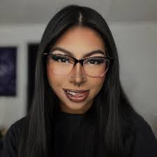 How do you make your character whistle, play guitar & shrug?