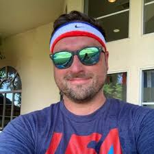 Mickey G (@gma_galin)