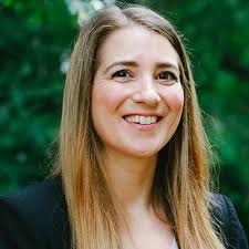 Jessica Roller's Instagram, Twitter & Facebook