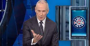 Le premier entracte de samedi comportait également un segment lors duquel ron maclean a interviewé hayley. Ron Maclean Speaks About Don Cherry In First Coach S Corner Since Firing Offside