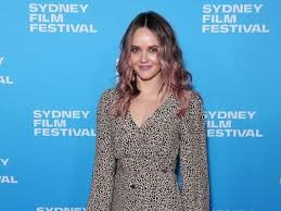 Il silenzio degli innocenti»: Rebecca Breeds è la nuova Jodie Foster |  Vanity Fair Italia