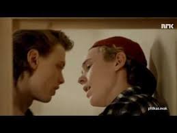 I'm crying so much right now. Isak And Even Kiss Slow Motion Youtube Lost Stars Music Publishing Adra