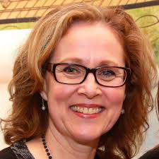 With just 5 minutes of prep, my Flaky Buttermilk Pie Crust recipe means  you'll never use store-bought pie crust again.