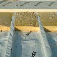 Mit Neuer Aufsparrendammung Vom Altbau Zum Passivhaus Altbau Sanierung Altbau Altbau Dach Dammen