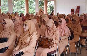 Yang kami hormati, ibu ketua dharma wanita persantuan …… Dharma Wanita Persatuan Gelar Seminar Penanganan Kdrt Perempuan Dan Anak Pemerintah Kota Metro