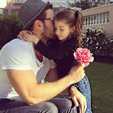 Resultado de imagen para william levy y su esposa y su hijo 2015