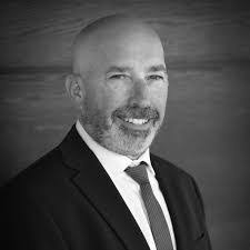 Clint Rabe's Instagram, Twitter & Facebook