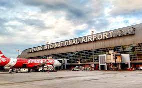Wmkk) merupakan salah satu hab penerbangan yang terpenting di rantau asia tenggara selain lapangan terbang suvarnabhumi di bangkok, lapangan terbang antarabangsa hong kong dan lapangan terbang changi singapura. Lapangan Terbang Pulau Pinang Dinaik Taraf Lagi Tampung 16 Juta Penumpang Setahun Free Malaysia Today Fmt