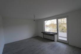 Maßgebend für die erteilung eines wbs ist die höhe des haushaltseinkommens. Schone 3 Zimmer Wohnung Fur Die Familie Nur Mit Wohnberechtigungsschein Wbs Fur 3 4 Personen Homebooster