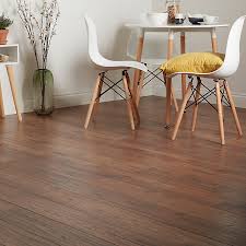 Be sure to really feel free of charge to contact us for additional details, we assure you of our best attention at all times. Goodhome Otley Brown Dark Oak Effect Laminate Flooring 1 76m Pack Diy At B Q