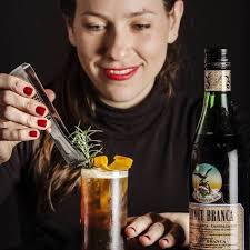 Bartenders argentinos que hacen brillar la coctelería regional