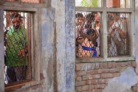 The massacre took place in the walled enclosure of jallianwala bagh, which is still pocked with bullet marks. Wounds Still Raw 100 Years After Jallianwala Bagh Massacre In India India Gulf News