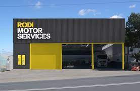 Global Rebranding Project For Spains Leading Integral Car Services Garagesfrom Strategy Visual Car Showroom Design Showroom Interior Design Warehouse Design
