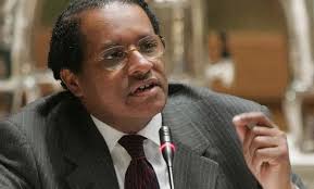 TCB AR06 11 Cover.qxp