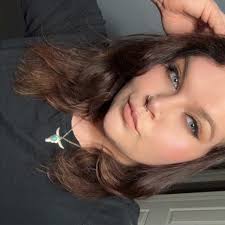 What is the best way to treat lice in 1-2 month old baby goats?