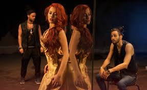 Albumul luna alba il gasesti aici: Watch Romania S Elena Gheorghe Performs In Bucati